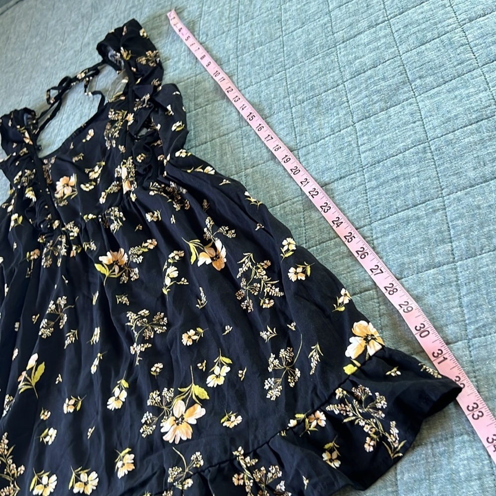 Square Neck Floral Tie Back Mini Dress in Floral Black - Picture 10 of 10